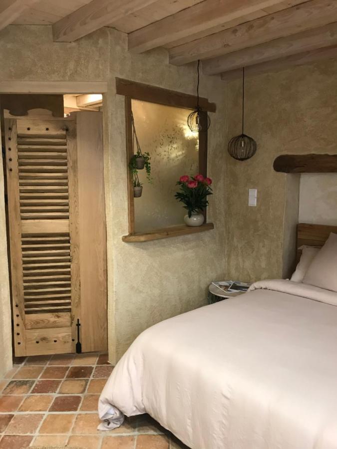 Chambre Les Marguerites Cluny Zewnętrze zdjęcie